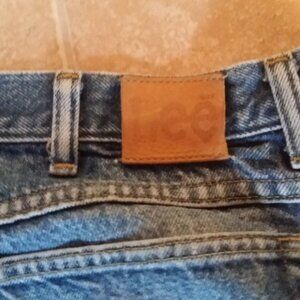 LEE RIPPED 34 X 32 MENS BOOT CUT DISTRESSED RIPPED VINTAGE DENIM BLUE JEANS J12